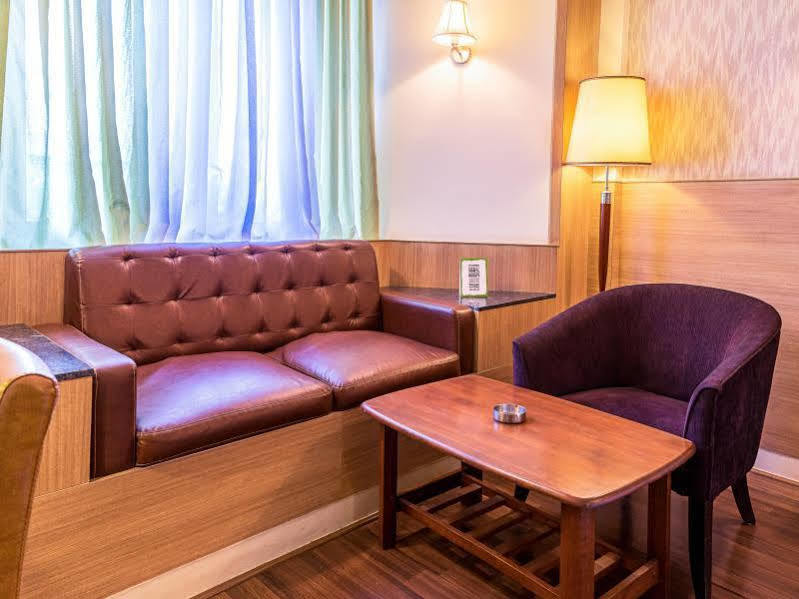 Treebo Premium Grand Emerald 4* Pimpri-Chinchwad